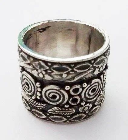 Sterling Silver India Spinning Rings at Rs 1200/piece | स्टेरिंग सिल्वर रिंग in Jaipur | ID ...