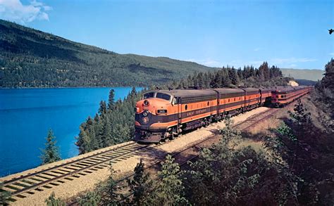 "Western Star": GN's Secondary Seattle Train