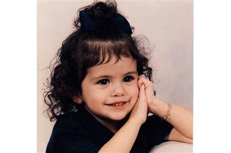 Selena Gomez's Unseen Childhood Pictures Will Make You Fall In Love ...