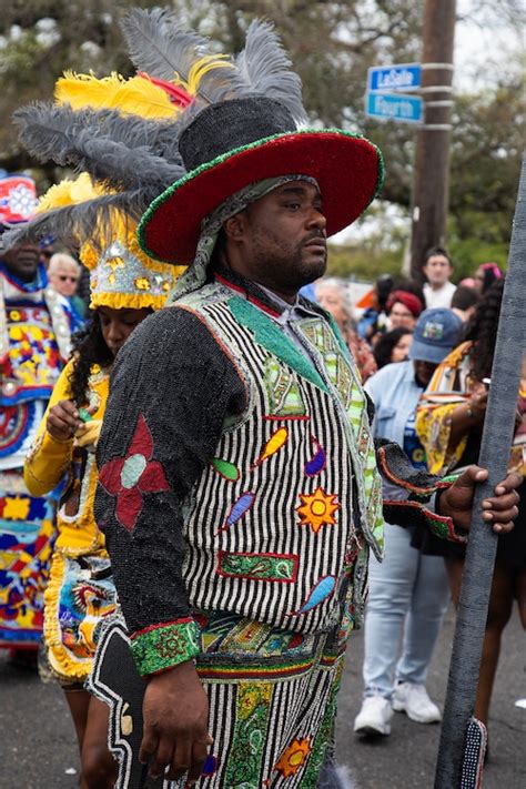 Mysterious costumes of New Orleans’ Mardi Gras Indians mesmerize ...