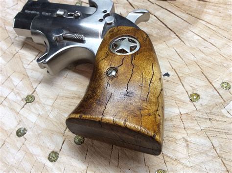 ***SOLD*** Distressed maple Bond Arms derringer grips By: Todd Korup ...