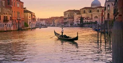 Venice: Sunset Gondola Tour | GetYourGuide