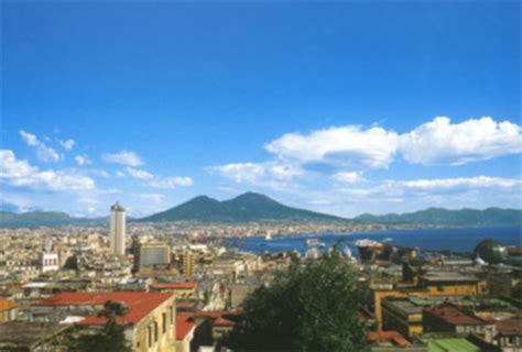 File:Bay of Naples and Mount Vesuvius, Italy.jpg - Wikitravel Shared