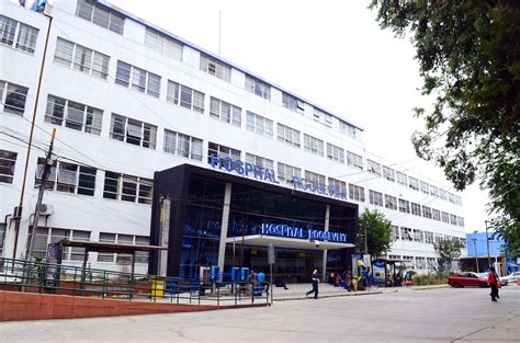 Intensivo del Hospital Roosevelt sobrepasó capacidad