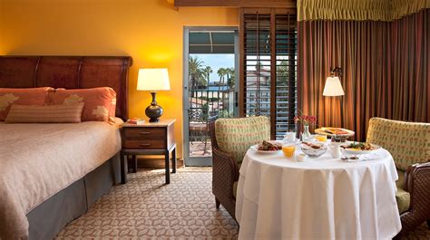 Harbor View Inn - Santa Barbara Hotels - Santa Barbara, United States ...