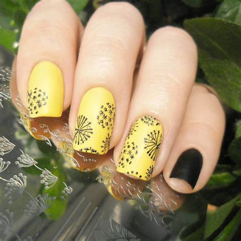 Nail Stamping Art - How To Do It & Best Nail Stamping Designs