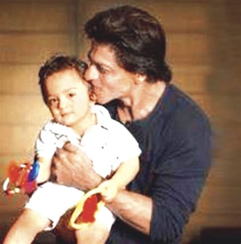 Meet Shah rukh Khan's son AbRam - Entertainment