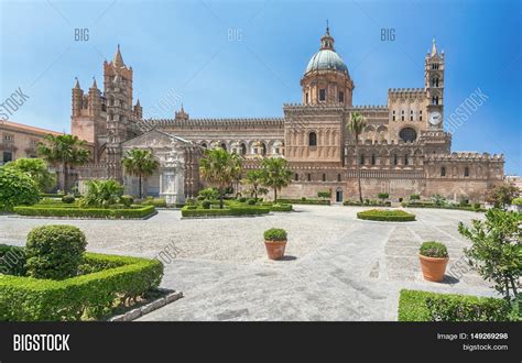 Palermo Cathedral Image & Photo (Free Trial) | Bigstock