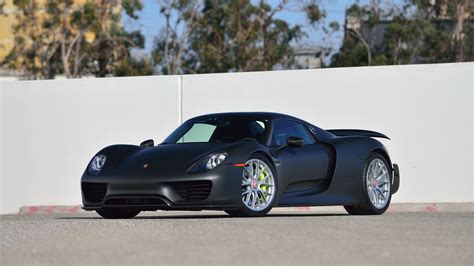 Does anything look better than this matte black Porsche 918 Spyder up ...