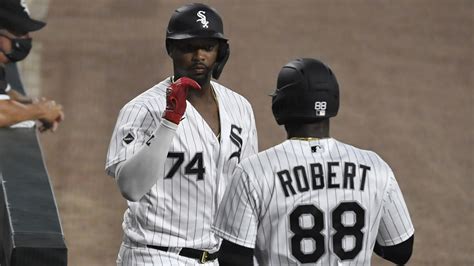 White Sox 'optimistic' on Eloy Jiménez, Luis Robert 2021 returns | RSN