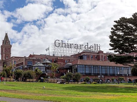 Ghirardelli Square: The Complete Guide