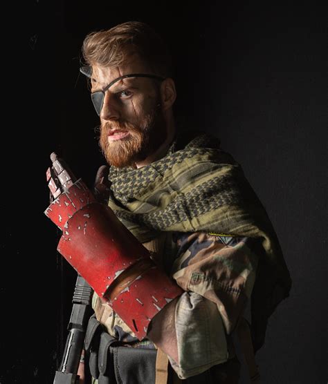 [self] Punished Venom Snake - MGSV The Phantom Pain : r/cosplay