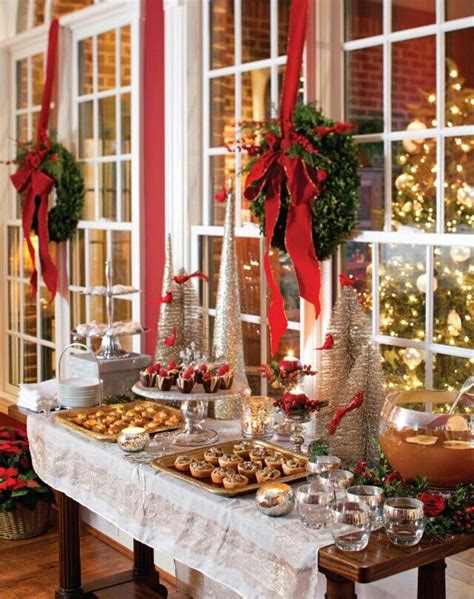 Christmas dessert table | Christmas party table, Christmas table settings, Christmas party table ...