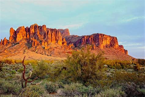 The Superstition Mountain: The mountain beauty with mystery - Travel Tourism And Landscapes ...