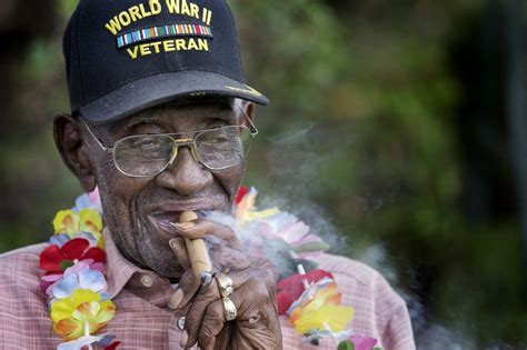 Happy 112th birtday oldest living WW2 veteran, Richard Arvin Overton ...