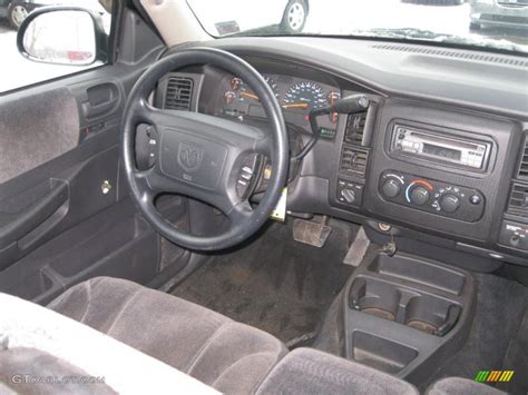 2001 Dodge Dakota Sport Club Cab 4x4 interior Photo #43496757 | GTCarLot.com