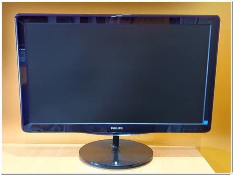 Philips 247E3L LCD Monitor 24 inch - Zenith Computers