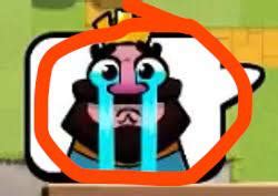 Have you noticed that this king emote is not so happy? : r/ClashRoyaleCirclejerk