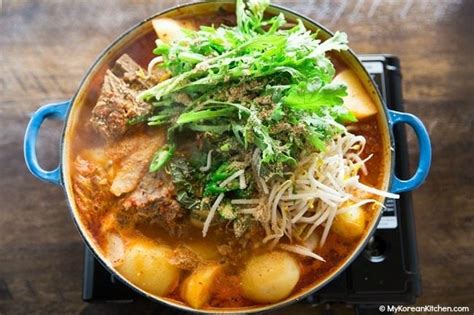 Gamjatang (Pork Bone Soup) - My Korean Kitchen