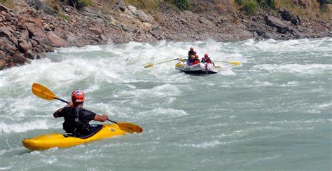 Ganga River Rafting from Marine Drive in Tapovan with Red Chilli Adventure