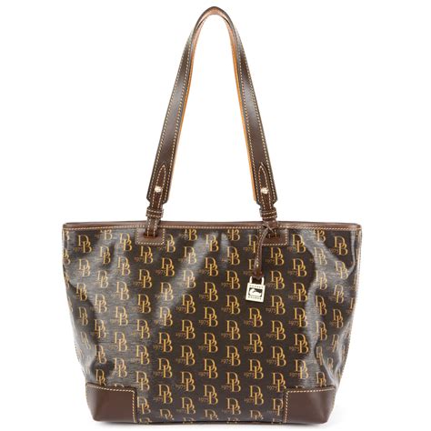 Dooney & Bourke Signature Medium Susanna Tote in Brown (BROWN T MORO ...