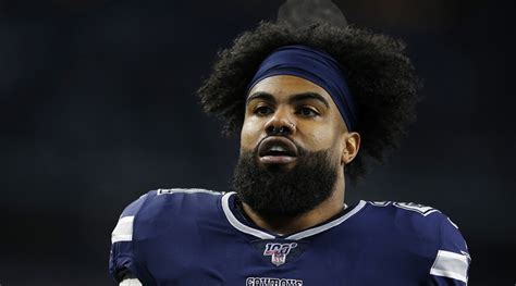 Dallas Cowboys: Ezekiel Elliott focused on playoffs, not stats - Sports Illustrated