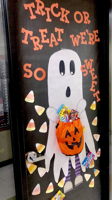 Halloween Classroom Door | Halloween preschool, Halloween door ...