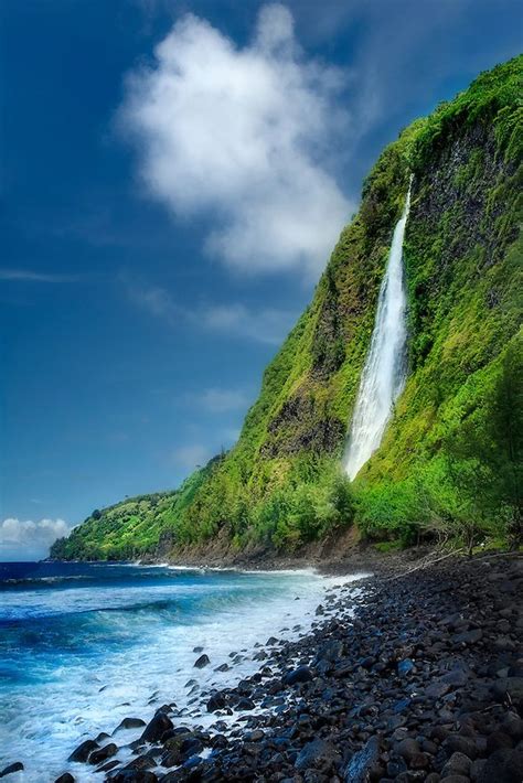 Waipio valley - Kaluahine Falls | Yves Rubin Photography | Big island hawaii, Hawaii vacation ...