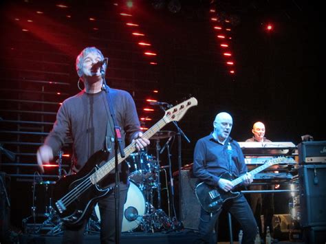 Retro Man Blog: The Stranglers - Live at Guildford G-Live March 12th