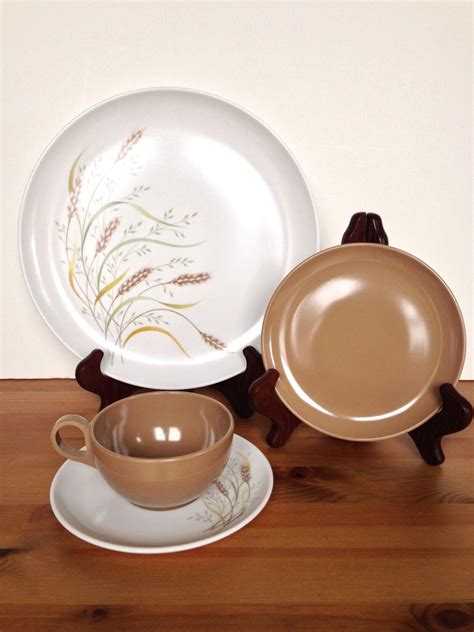 Set of 3 Melmac dinnerware vintage plastic place settings