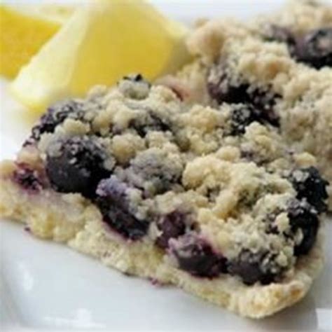 Blueberry-Lemon Crumb Bars - Yum Taste