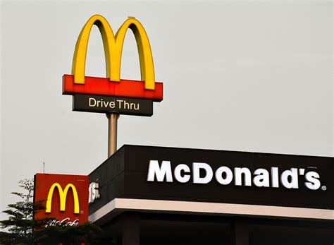 These Fast-Food Chains Are Opening Hundreds of Locations This Year ...