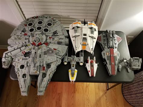 Size comparison between UCS Falcon, UCS Snowspeeder, Y-wing, Venator Cruiser, and AT-ST : r/lego