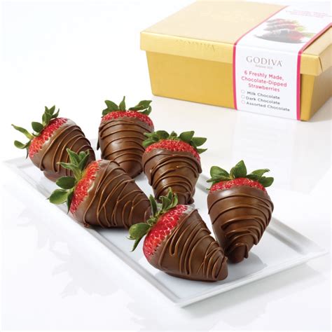 Godiva Milk-Chocolate-Dipped Strawberries ($42) | Valentine's Day Food ...