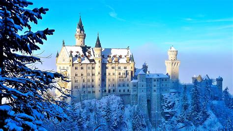 Download Medieval Neuschwanstein Castle Winter Germany - Neuschwanstein ...