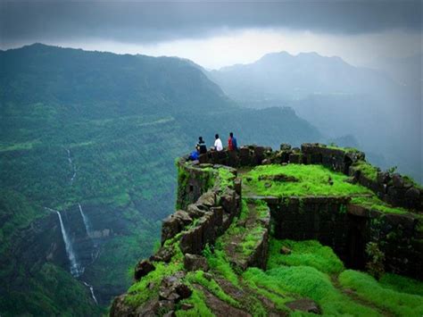 10 Charming Sites To Visit In Lonavala, India