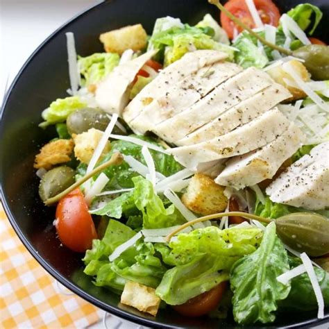 Caesar Salad with Chicken and Caperberry - The FoodOlic recipes