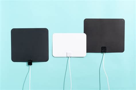 13 Best Digital Indoor TV Antenna for 2023 | Robots.net