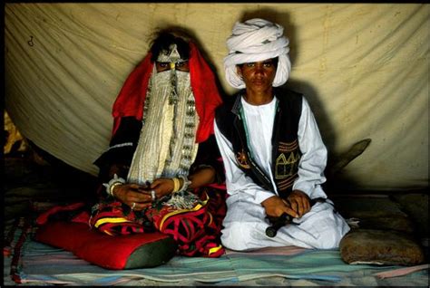 Rashaida Bride & Groom by Carol Beckwith and Angela Fisher