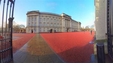 Google unveils virtual tour of Buckingham palace