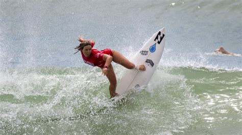 Top surfing competitions return to Coffs Harbour beaches in 2021 ...