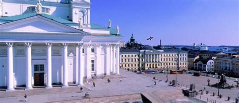 Helsinki's Senate Square - thisisFINLAND