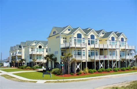 Summer Winds (Surf City, NC) - Resort Reviews - ResortsandLodges.com