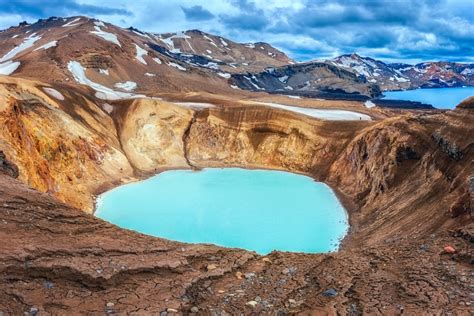 12 Best Places To Visit In The Highlands In Iceland (+ Travel Tips!) - Iceland Trippers