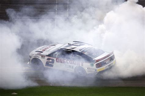 Austin Cindric wins Daytona 500