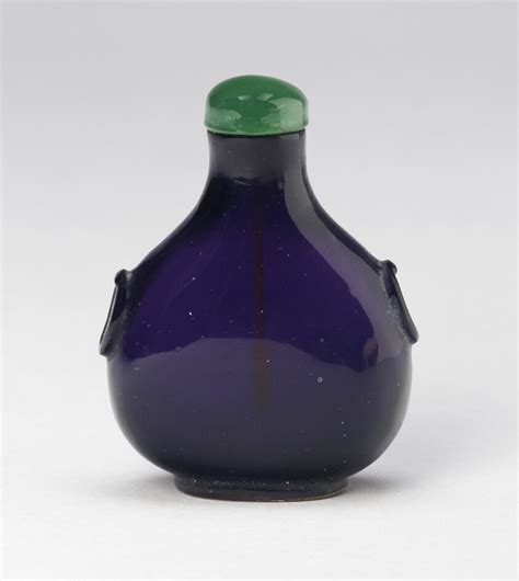 Snuff Bottle | The Art Institute of Chicago