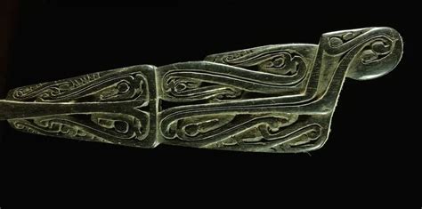 Rossel Island Lime Spatula - new guinea tribal arts