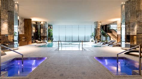 Luxury Hotel in Barcelona Near Camp Nou | Hotel SOFIA Barcelona by Hyatt