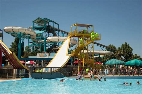 Six Flags Hurricane Harbor: Dallas Attractions Review - 10Best Experts and Tourist Reviews