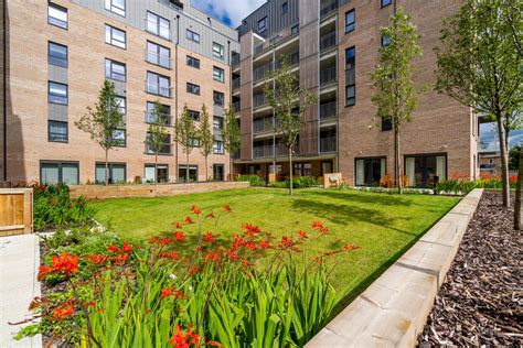 Homebuyers are steaming into a new home at The Engine Yard – The NEN – North Edinburgh News